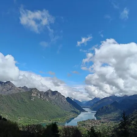 In Idro Near And Town Center Crone