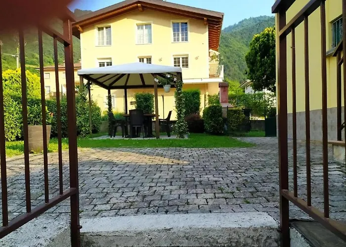 Apartamento In Idro Near And Town Center