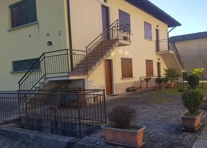 In Idro Near And Town Center