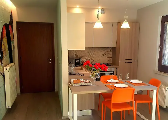 In Idro Near And Town Center Apartamento *