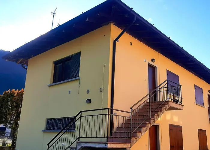 In Idro Near And Town Center * Crone