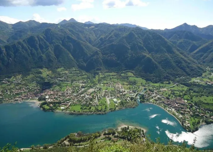 In Idro Near And Town Center Apartamento *